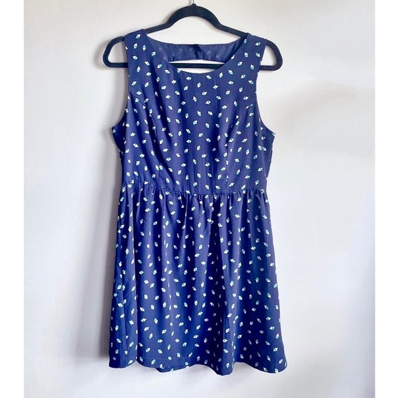 FOREVER 21 | Navy Dress - Picture 1 of 5